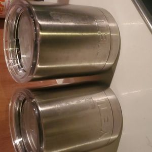 2 YETI coffee tumblers